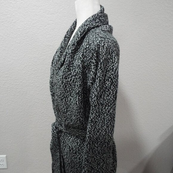Levi’s Women's Wide Belted Long Cardigan Sweater Marbled Black/White Size Large - Picture 4 of 13
